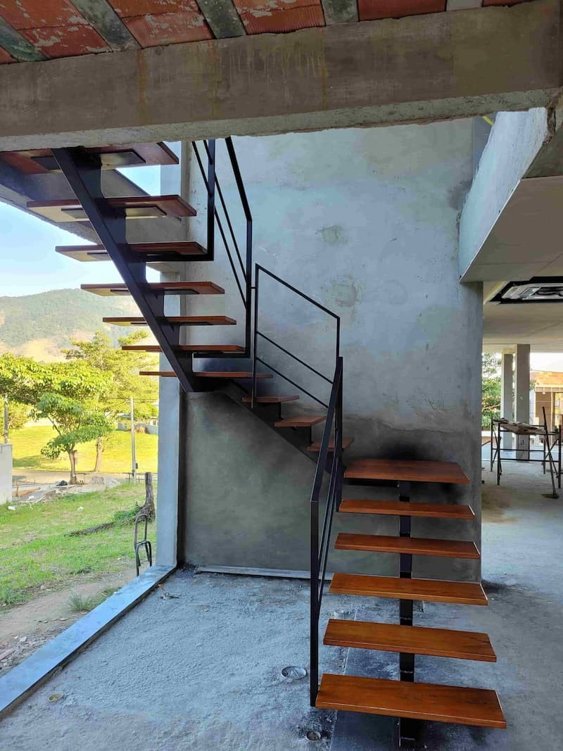 Escada Espinha de Peixe - Projeto 12